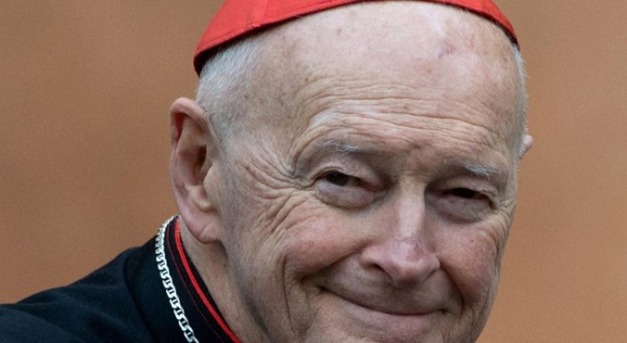 Szexuális visszaélés miatt lemondott bíboros aktáját tette közzé a Vatikán